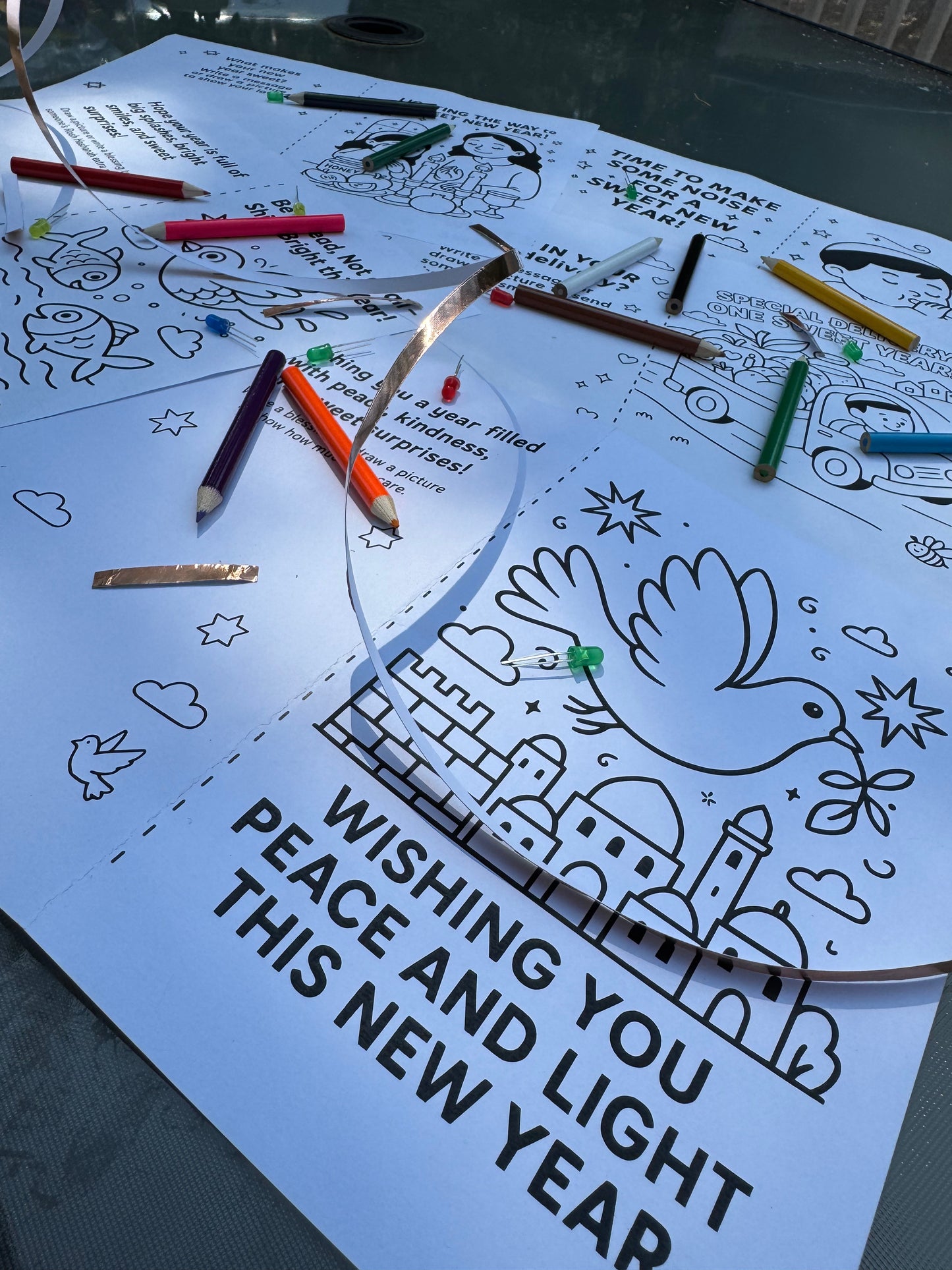 Moadim Makers: Spark Your Shana Tova